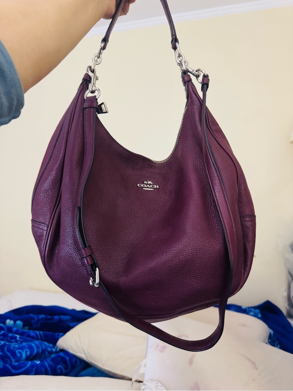 Coach Vintage Harley hobo Pebbled Leather Hobo in Plum Cranberry